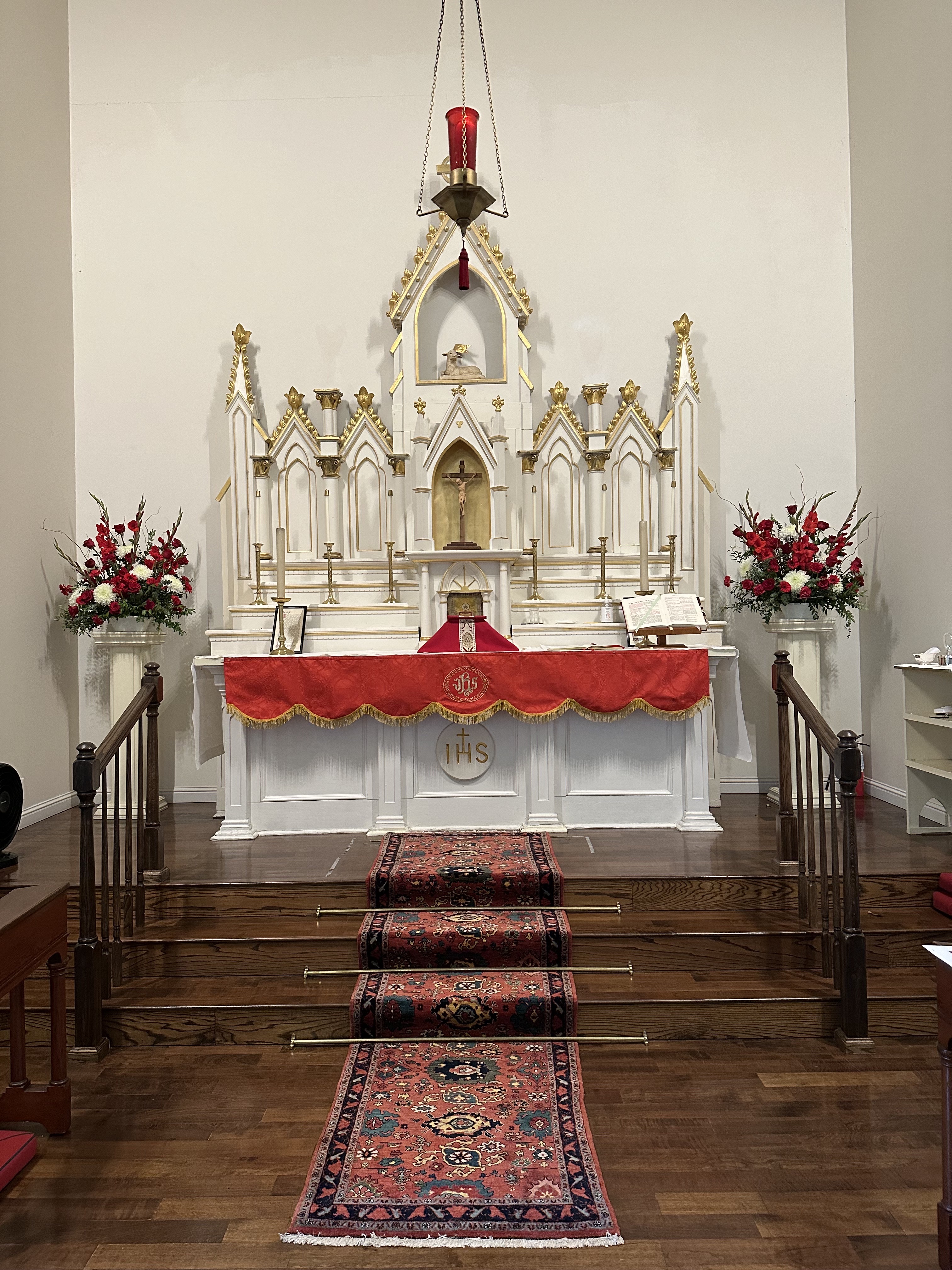 2025 High Altar, Pentecost